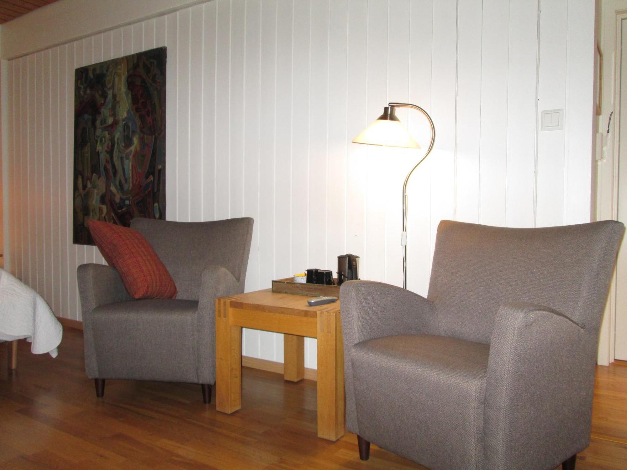Lavik Fjord Hotel & Apartments Ruang foto